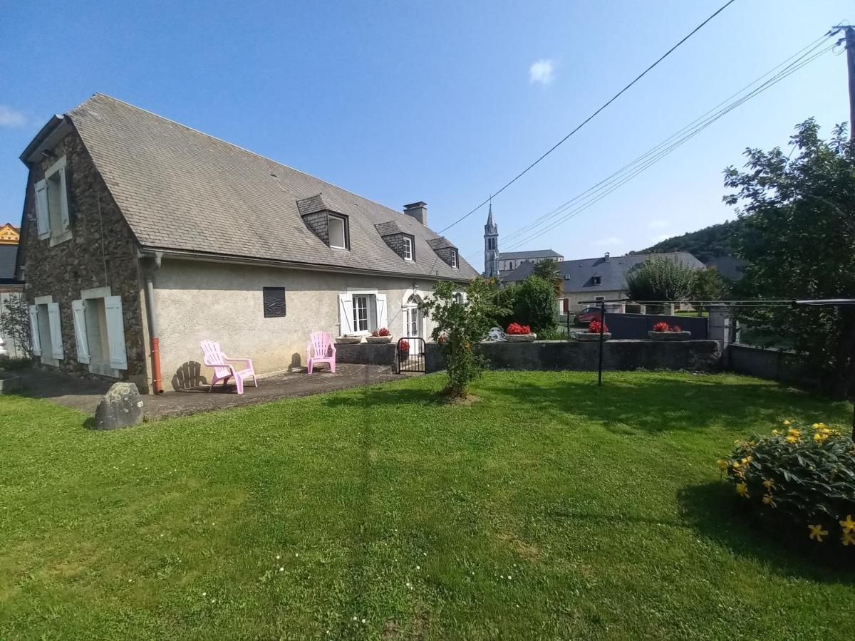 Maison De Vacances Adé Eksteriør bilde